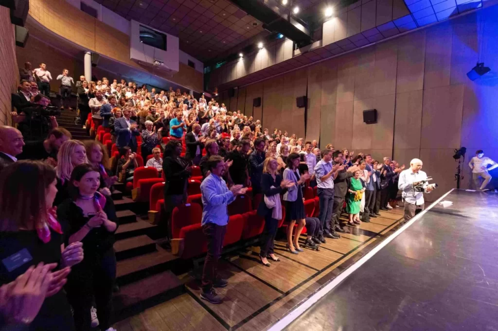 Un anniversaire rythmé par les émotions pour l’agence ARXAMA. Quand l’humain rencontre le monde de l’entreprise !