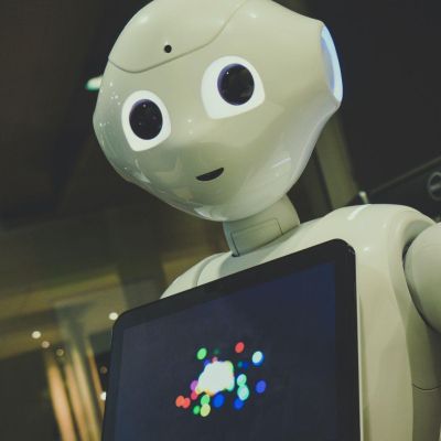 SEO vs GEO en 2025 : Quelle approche privilégier pour votre stratégie digitale ?
